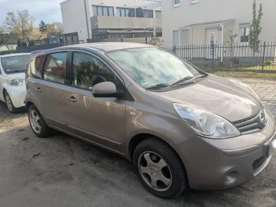 Gebraucht Nissan Note 110 PS (80 kW) 2011 Gold Kleinwagen