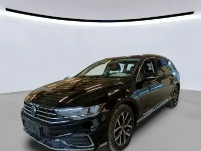 Gebraucht VW Passat GTE 156 PS (114 kW) 2021 Schwarz Kombi