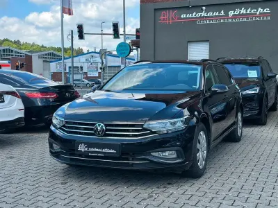 Gebraucht VW Passat Business 200 PS (147 kW) 2023 Schwarz Kombi