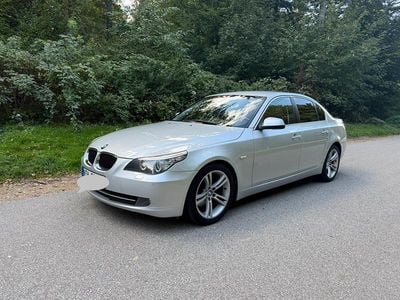 Usata BMW 520 177 CV (130 kW) 2009 Argento Berlina