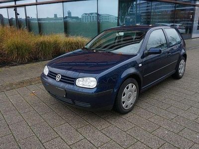 Gebraucht VW Golf IV Edition 75 PS (55 kW) 2000 Blau Limousine
