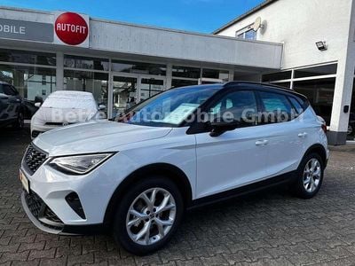 Weiß Neu 2025 Seat Arona FR SUV | 24.890 € (Guter Preis)