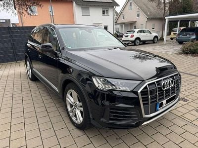 Second-hand Audi Q7 Ambiente 340 CP (250 kW) 2021 Negru SUV
