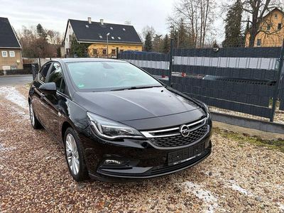 Schwarz Gebraucht 2019 Opel Astra Limousine | 11.900 € (Fairer Preis)