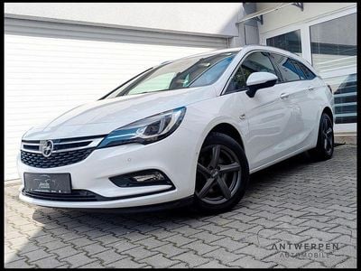 Usata Opel Astra Ultimate 136 CV (100 kW) 2017 Bianco Berlina