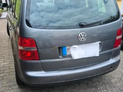 Gebraucht VW Touran 140 PS (102 kW) 2004 Grau Van / Kleinbus