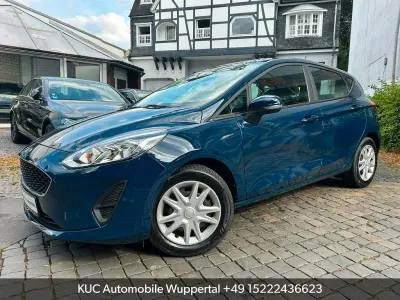 Gebraucht Ford Fiesta 101 PS (74 kW) 2019 Blazerblau Kleinwagen