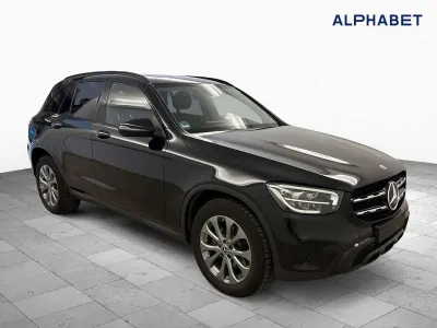 Gebraucht Mercedes GLC220 Night 194 PS (142 kW) 2021 Schwarz/baltic black SUV