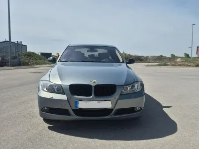Usata BMW 318 129 CV (94 kW) 2007 Grigio Berlina