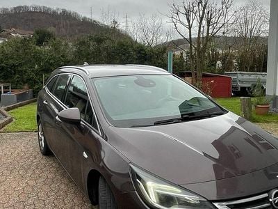 Gebraucht Opel Astra Active 125 PS (91 kW) 2017 Braun Kombi