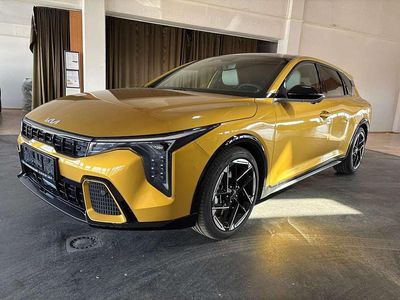 Neu Kia K4 GT-Line 179 PS (131 kW) 2026 Sparkling gelb metallic Limousine