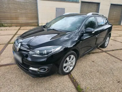 Gebraucht Renault Mégane GrandTour 110 PS (80 kW) 2015 Schwarz Kombi