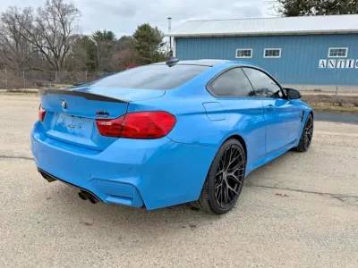 Używany BMW M4 Competition Edition 610 KM (448 kW) 2018 Niebieski Coupe