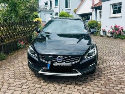 Volvo V60 CC