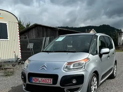 Gebraucht Citroën C3 Picasso Tendance 120 PS (88 kW) 2010 Silber Van / Kleinbus