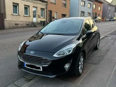 Gebraucht Ford Fiesta Titanium 75 PS (55 kW) 2021 Schwarz Kleinwagen