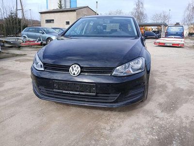 Second-hand VW Golf VII Trendline 86 CP (63 kW) 2013 Negru Berlinǎ