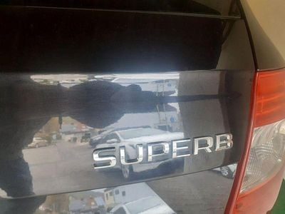 Gebraucht Skoda Superb Active 140 PS (102 kW) 2015 Schwarz Kombi