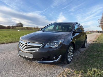 Gebraucht Opel Insignia Business 163 PS (119 kW) 2013 Grau Kombi