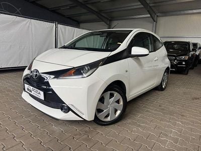 Gebraucht Toyota Aygo 69 PS (50 kW) 2014 Weiß Kleinwagen