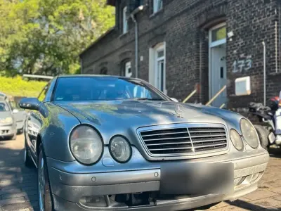 Brugt Mercedes CLK430 278 HK (204 kW) 2000 Sølv Coupe