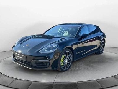 Porsche Panamera 4