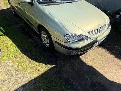 Usata Renault Mégane II Expression 95 CV (69 kW) 2002 Verde Berlina