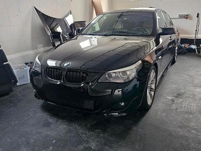 Gebraucht BMW 530 M Sport 235 PS (172 kW) 2008 Schwarz Limousine