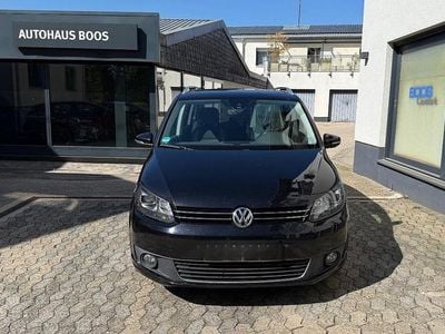 Second-hand VW Touran Life 140 CP (102 kW) 2013 Negru Monovolum