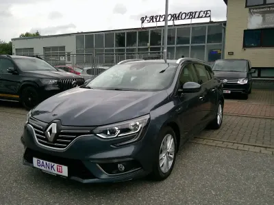 Gebraucht Renault Mégane GrandTour Intens 132 PS (97 kW) 2016 Blau Kombi