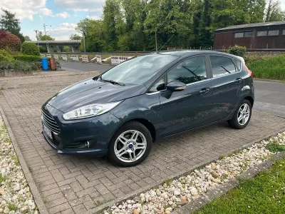 Second-hand Ford Fiesta 101 CP (74 kW) 2015 Gri Hatchback