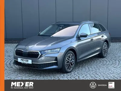Neu Skoda Octavia 150 PS (110 kW) 2026 Graphitegrau metallic Kombi