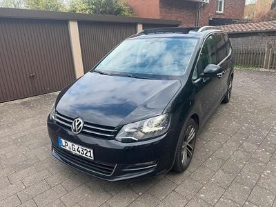 Gebraucht VW Sharan 177 PS (130 kW) 2013 Schwarz Van / Kleinbus