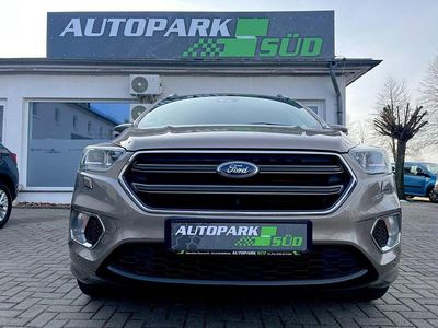 Gebraucht Ford Kuga ST-Line 150 PS (110 kW) 2019 Silber SUV
