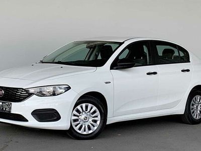 Gebraucht Fiat Tipo 95 PS (69 kW) 2017 Weiß Limousine