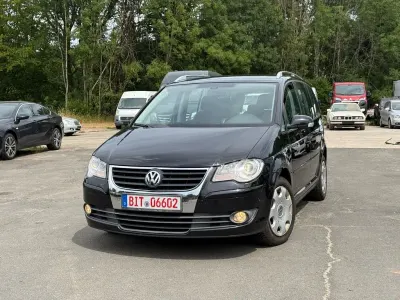 Gebraucht VW Touran Highline 105 PS (77 kW) 2009 Schwarz Van / Kleinbus
