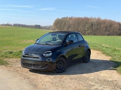 Gebraucht Fiat 500e Icon 86 kW (118 PS) 2022 Schwarz Cabrio