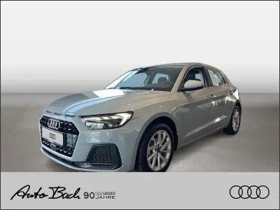 Neu Audi A1 Sportback Advanced Plus 95 PS (69 kW) 2026 Pfeilgrau perleffekt Kleinwagen