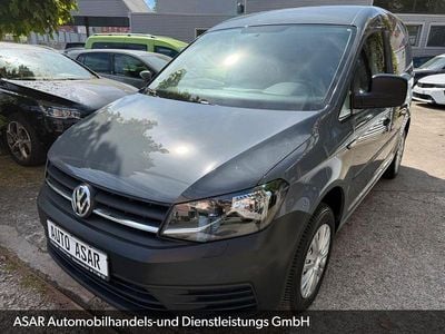 Usata VW Caddy 102 CV (75 kW) 2020 Grigio Monovolume