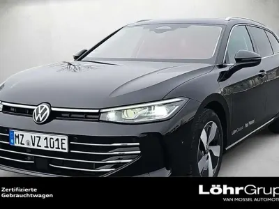 Gebraucht VW Passat Elegance 177 PS (130 kW) 2025 Grenadillschwarz metallic Kombi