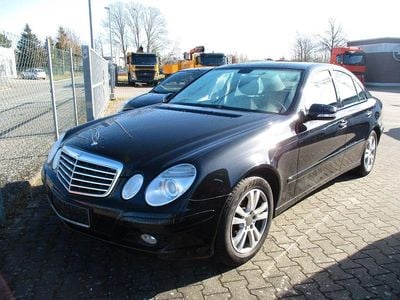 Gebraucht Mercedes E200 184 PS (135 kW) 2008 Schwarz Limousine