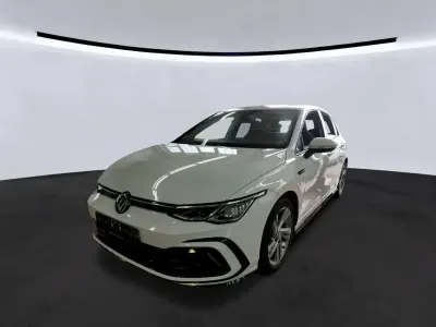 Gebraucht VW Golf VIII R-line 131 PS (96 kW) 2024 Weiß Limousine