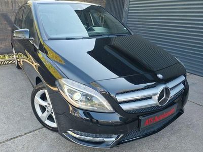 Usata Mercedes B180 Business 109 CV (80 kW) 2014 Nero Monovolume