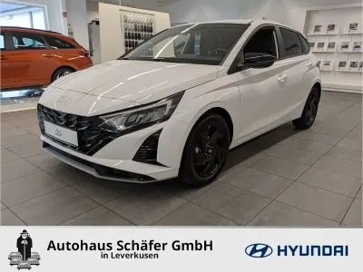 Neu Hyundai i20 Blackline 90 PS (66 kW) 2026 Weiß Kleinwagen