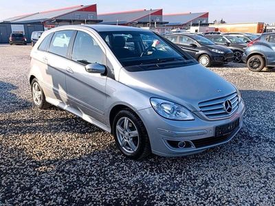 Gebraucht Mercedes B200 136 PS (100 kW) 2006 Grau Van / Kleinbus