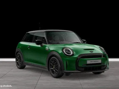 Gebraucht Mini Cooper SE 135 kW (184 PS) 2023 Grün Kleinwagen