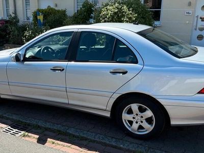Mercedes C220