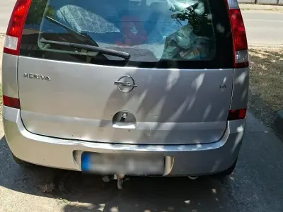 Gebraucht Opel Meriva 74 PS (54 kW) 2004 Andere farben Van / Kleinbus