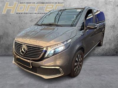 Grau Gebraucht 2021 Mercedes EQV300 Avantgarde Van / Kleinbus | 37.740 € (Guter Preis)