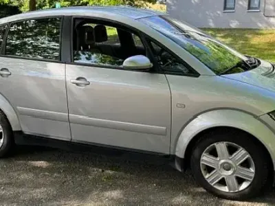 Gebraucht Audi A2 75 PS (55 kW) 2001 Silber Kleinwagen